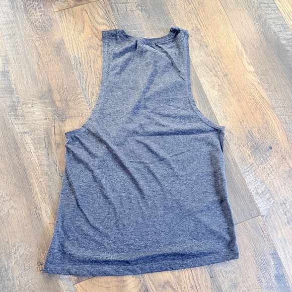 Oakley Oversize Summit Muscle Tank workout tank top athleisure top in Gray - Picture 4 of 6
